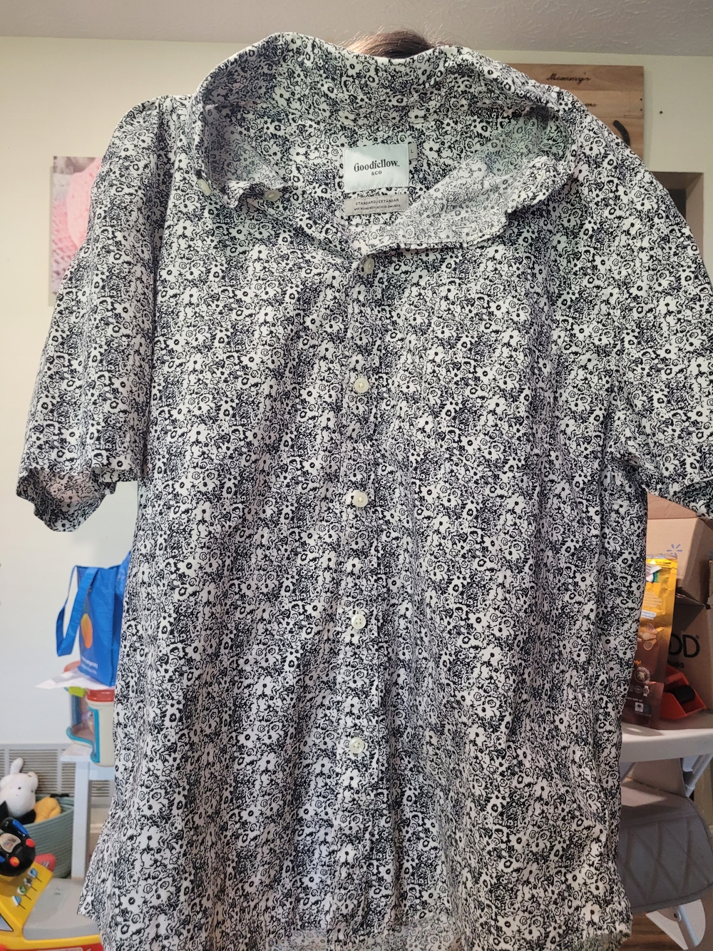 Goodfellow & Co Black and White Floral-Print Short-Sleeve Button-Down Shirt